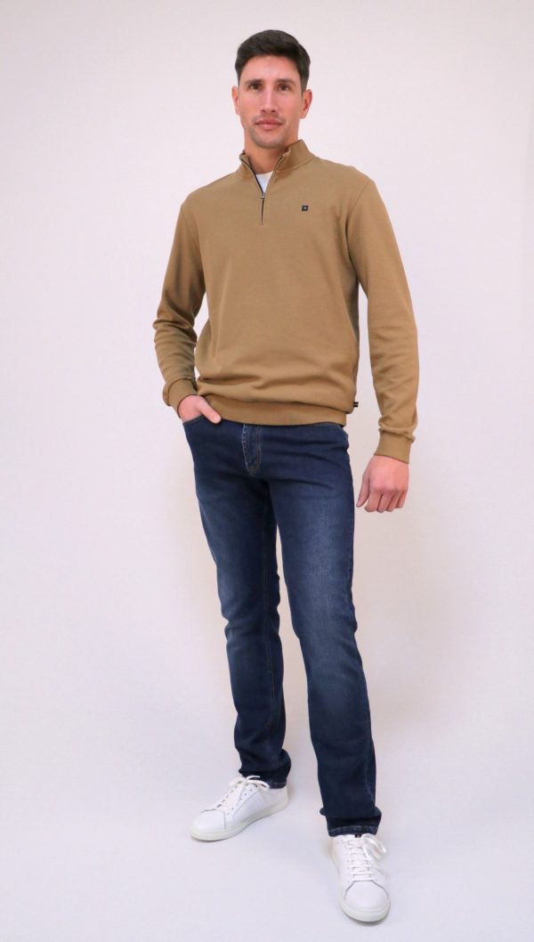 12240007-811-3_fa1d1a5a-29be-4adf-9d5a-1d563a186179