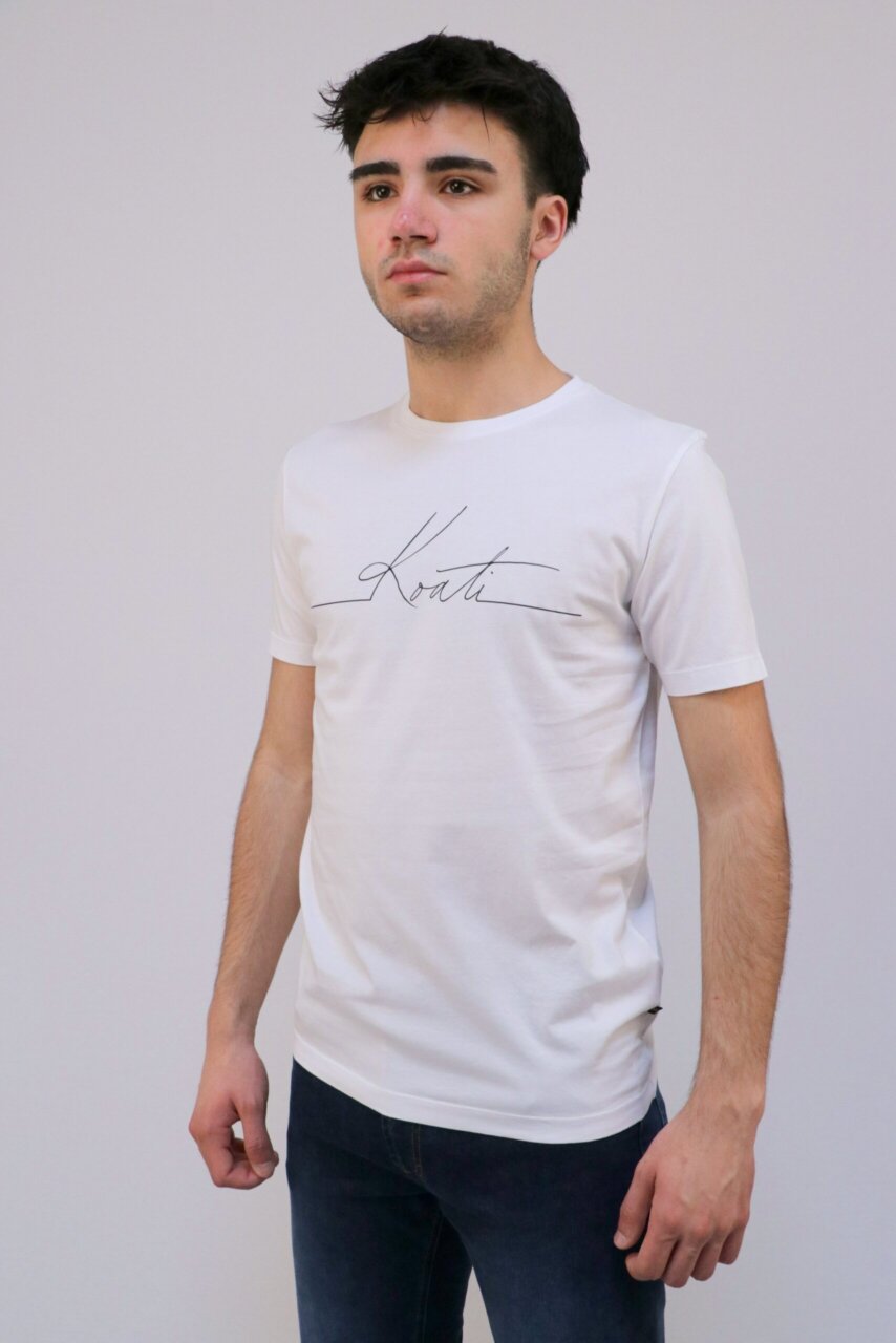 T´Shirt Estampada Assinatura Koati