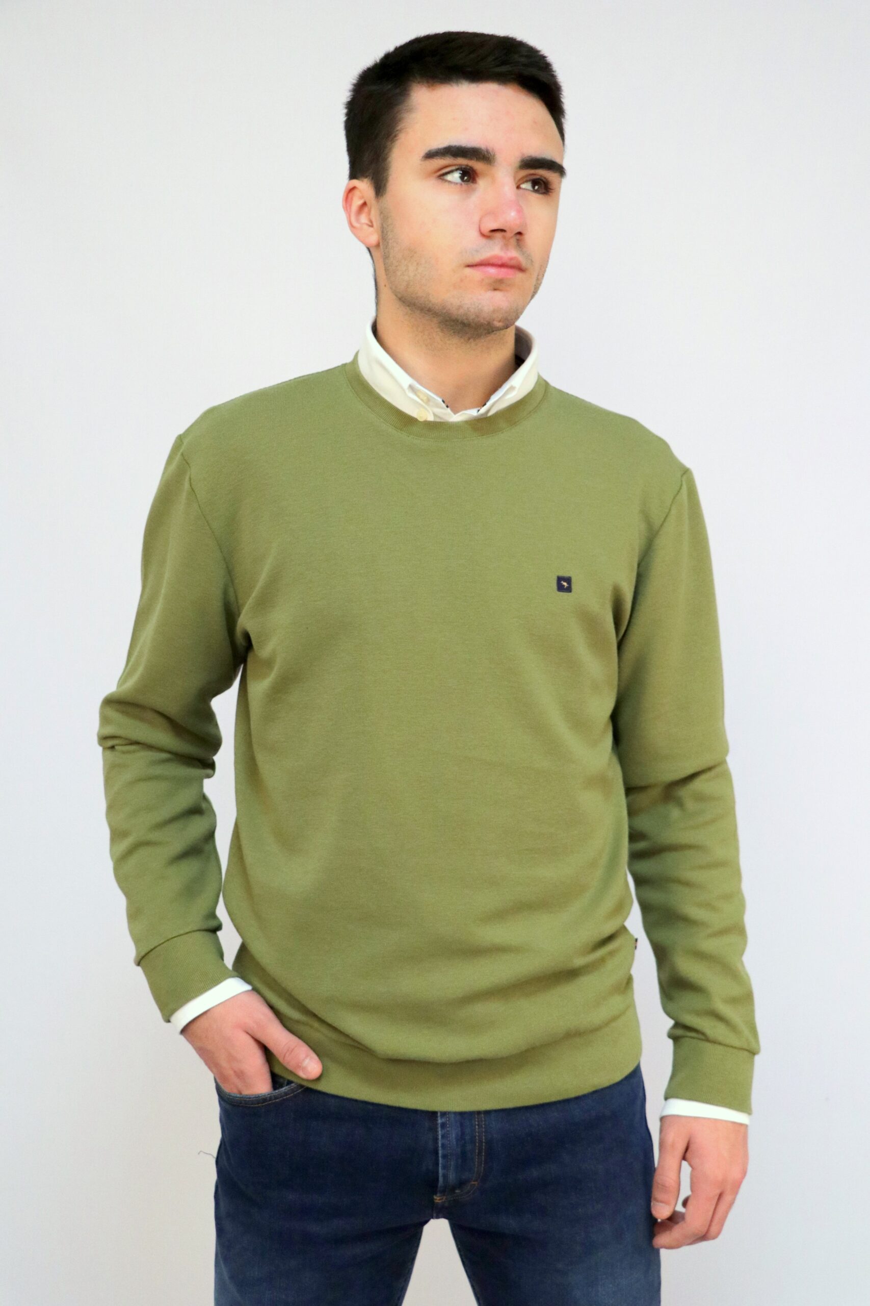Pullover Decote Redondo