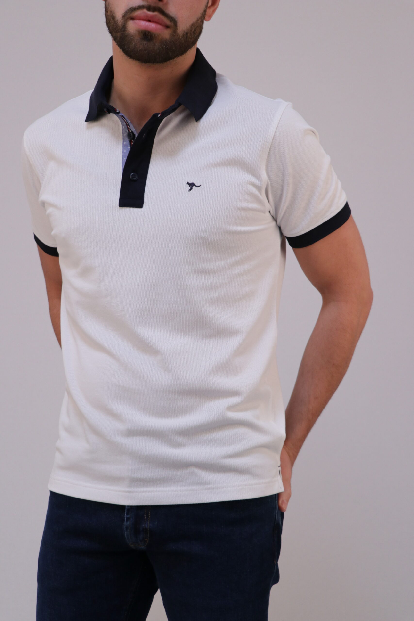 Polo Adulto Em Piqué Manga Curta, Gola em Contraste